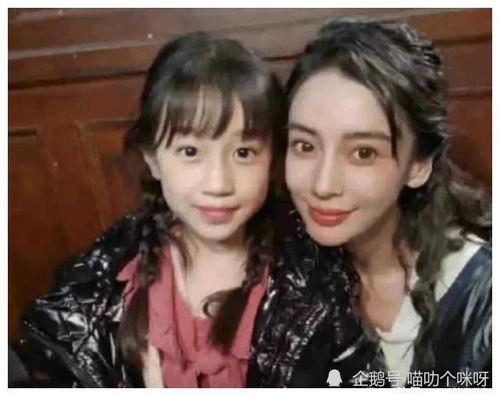 娱乐圈吃瓜博主女阿姨,揭秘娱乐圈背后的那些事儿
