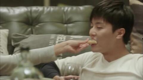 吃瓜爆料吃坏肚子视频,视频揭露吃坏肚子真相