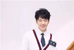 仝卓娱乐圈爆料,揭秘娱乐圈背后的惊人真相