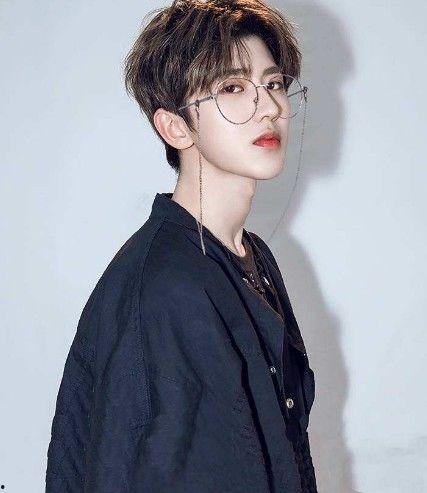 蔡徐坤爆料肖战被骂视频,网络暴力背后的真相