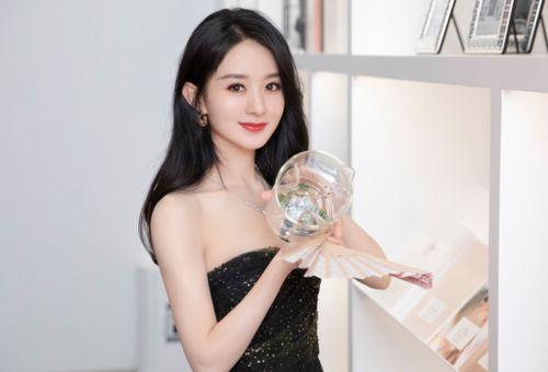 圈内爆料赵丽颖张雨绮,幕后故事曝光引热议